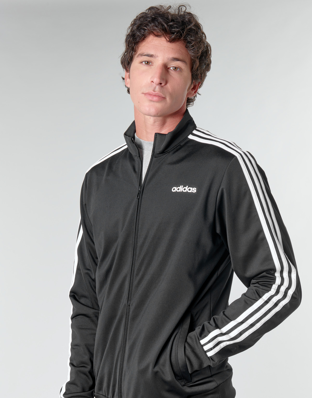 giacca sportiva adidas