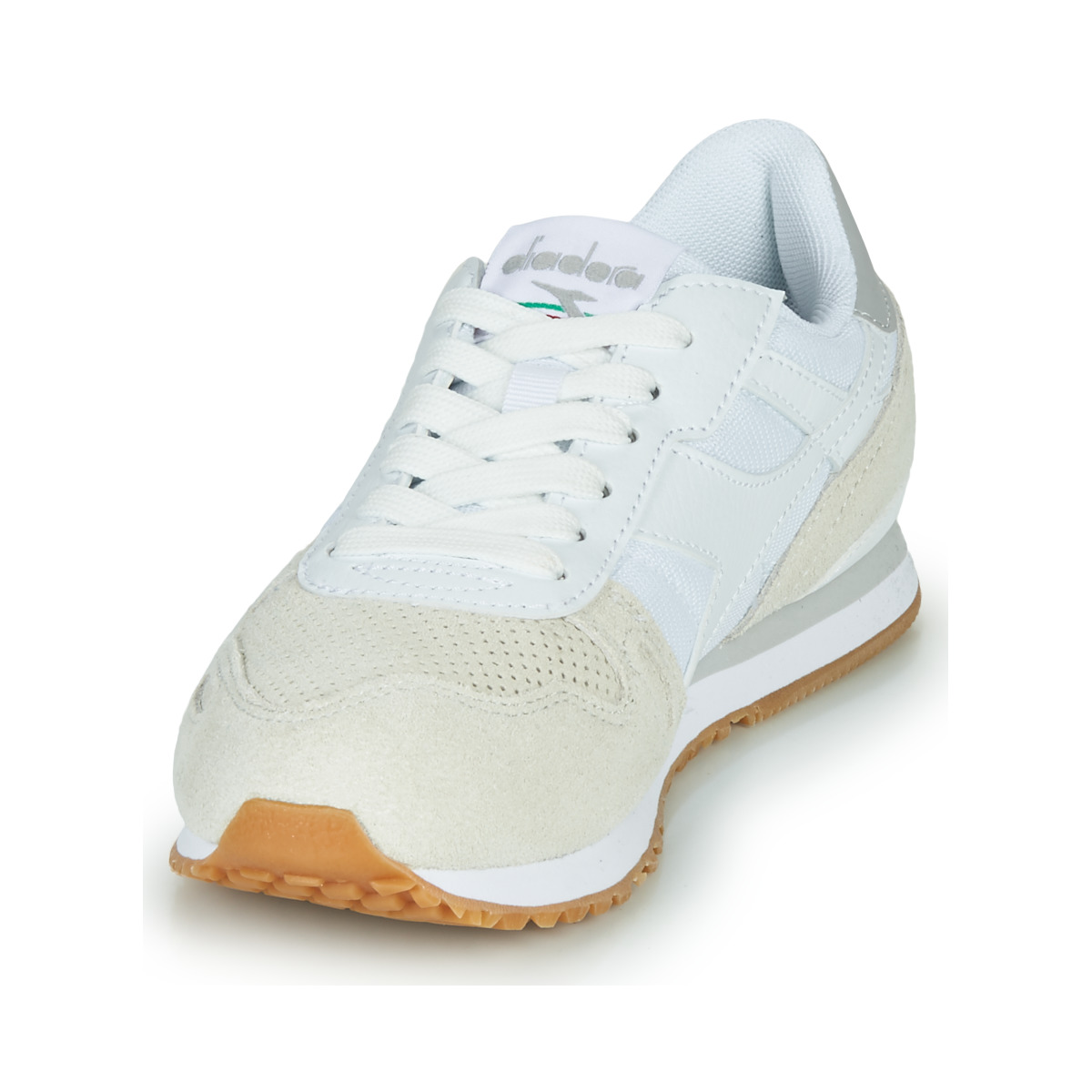 diadora titan soft