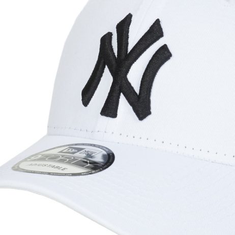 Cappellino-uomo-New-Era-LEAGUE-BASIC-9FORTY-NEW-YORK-YANKEES-Bianco-New-Era-887493375408-2