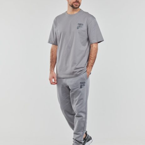 Pantaloni-Sportivi-uomo-Fila-BADRA-RELAXED-SWEAT-PANTS-Grigio-Fila-4064556390097-2