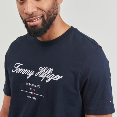 T-shirt-uomo-Tommy-Hilfiger-SCRIPT-LOGO-TEE-Marine-Tommy-Hilfiger-8720645696308-4