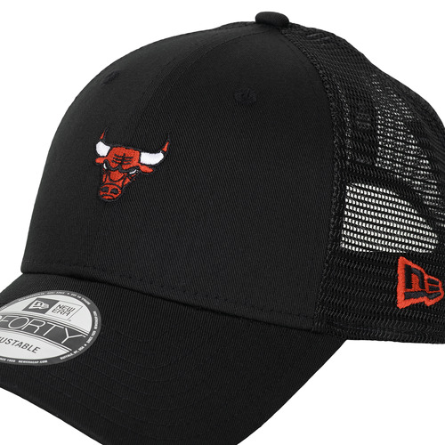 Cappellino-HOME-FIELD-9FORTY-TRUCKER-CHICAGO-BULLS-OTC-Nero-2