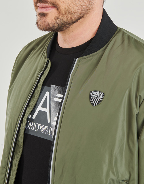 Giubbotto-uomo-Emporio-Armani-EA7-PREMIUM-SHIELD-BOMBER-JKT-Verde-Emporio-Armani-EA7-8057970699613-4