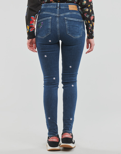 Jeans-Slim-DENIM_NANI-Blu-3