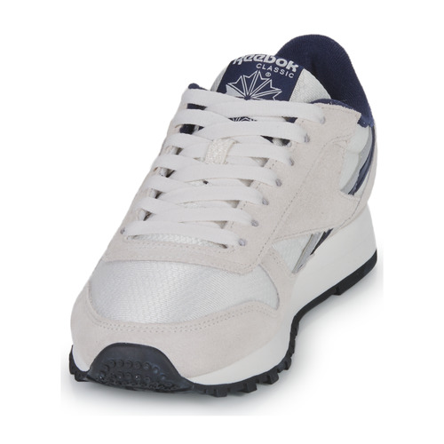 Sneakers-basse-CLASSIC-LEATHER-Bianco-2