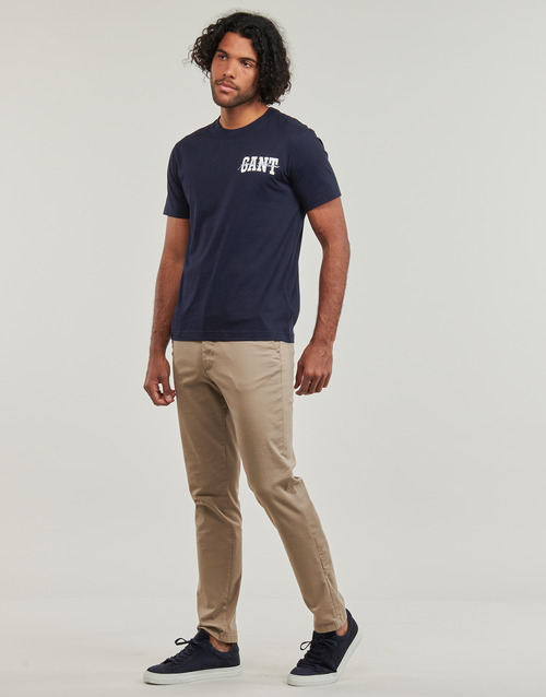 T-shirt-uomo-Gant-ARCH-SCRIPT-SS-T-SHIRT-Marine-Gant-7325707554995-2