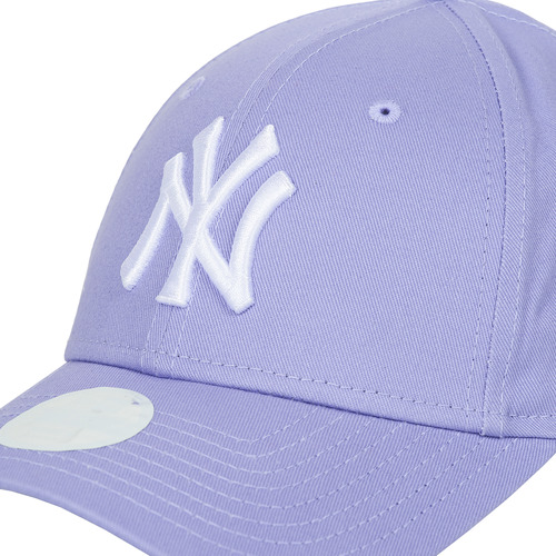 Cappellino-FEMALE-WOMENS-LEAGUE-ESSENTIAL-9FORTY®-NEW-YORK-YANKEES-2