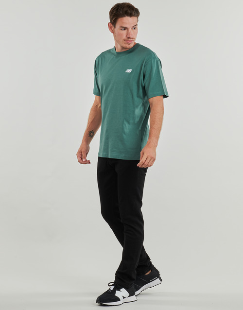 T-shirt-uomo-New-Balance-SMALL-LOGO-JERSEY-TEE-Verde-New-Balance-197376197165-2