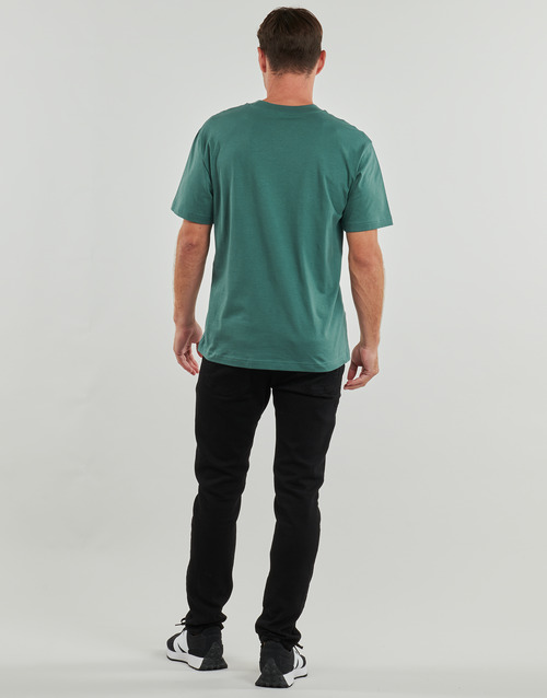 T-shirt-uomo-New-Balance-SMALL-LOGO-JERSEY-TEE-Verde-New-Balance-197376197165-3