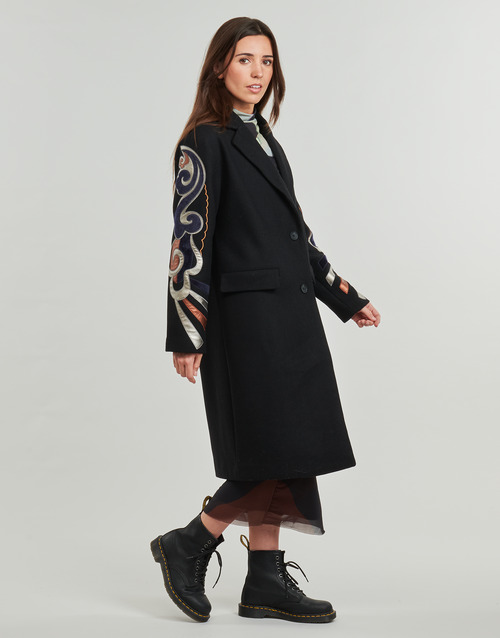 Mantella-COAT-CRACOVIA-Nero-2