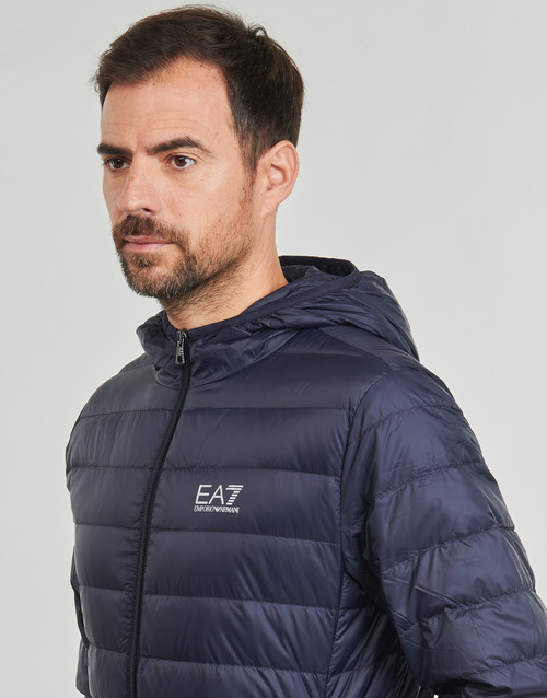 Piumino-uomo-Emporio-Armani-EA7-CORE-IDENTITY-DOWN-JACKET-HD-Marine-Emporio-Armani-EA7-8058997870856-4